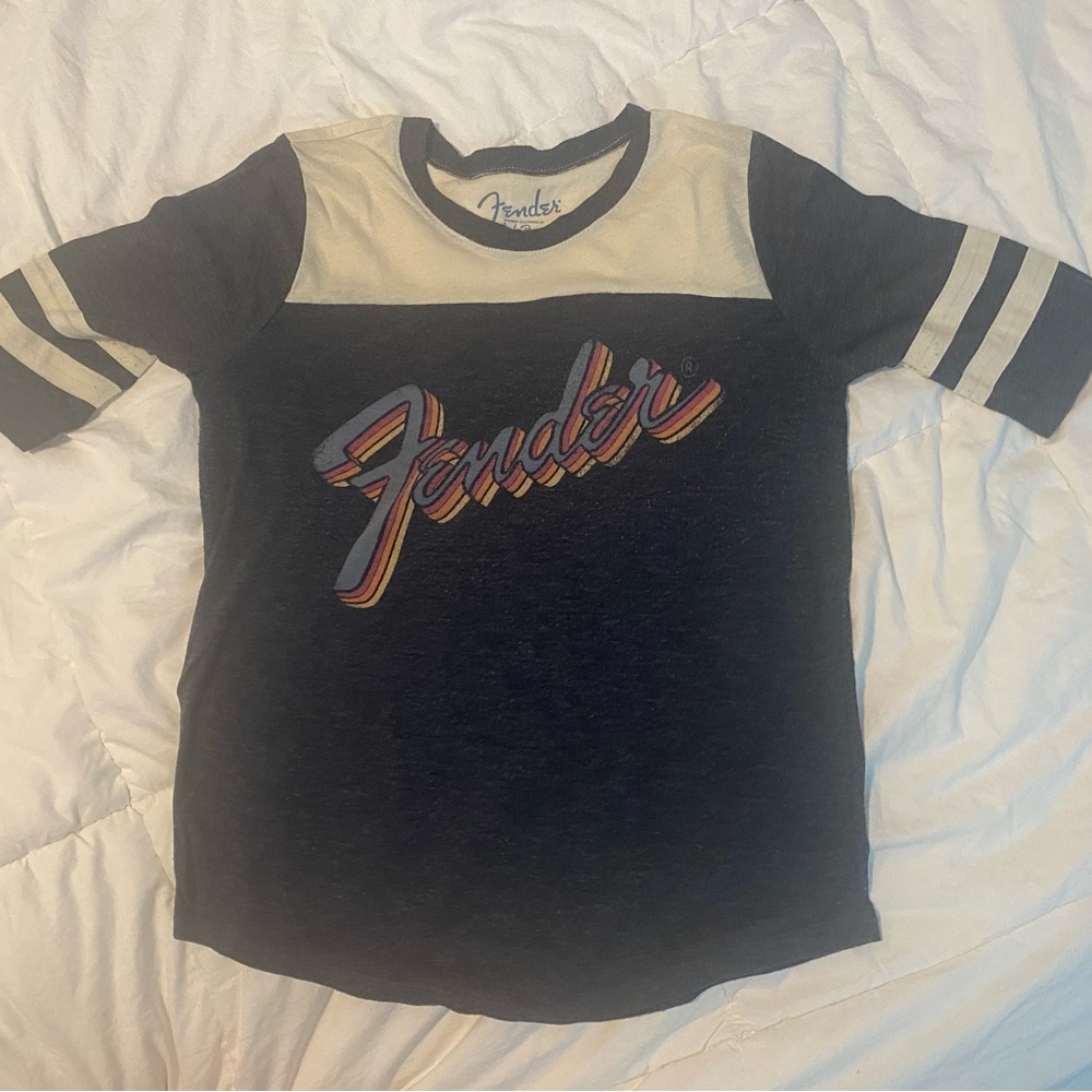 Women’s Lucky Brand/Fender Vintage Look Graphic Tee: Small